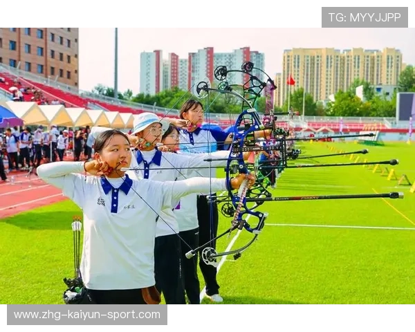 射箭学院加强青少年训练档案的电子化管理建设，青少年射箭培训